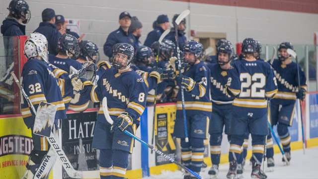 Hermantown vs Cretin-Derham-Hall Dec2-22 Earl Ebensteiner19